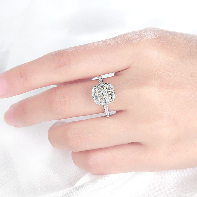 18K Gold/Platinum Halo Diamond Ring Setting