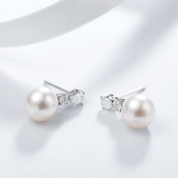 18K White Gold Akoya Pearl Diamond Earrings