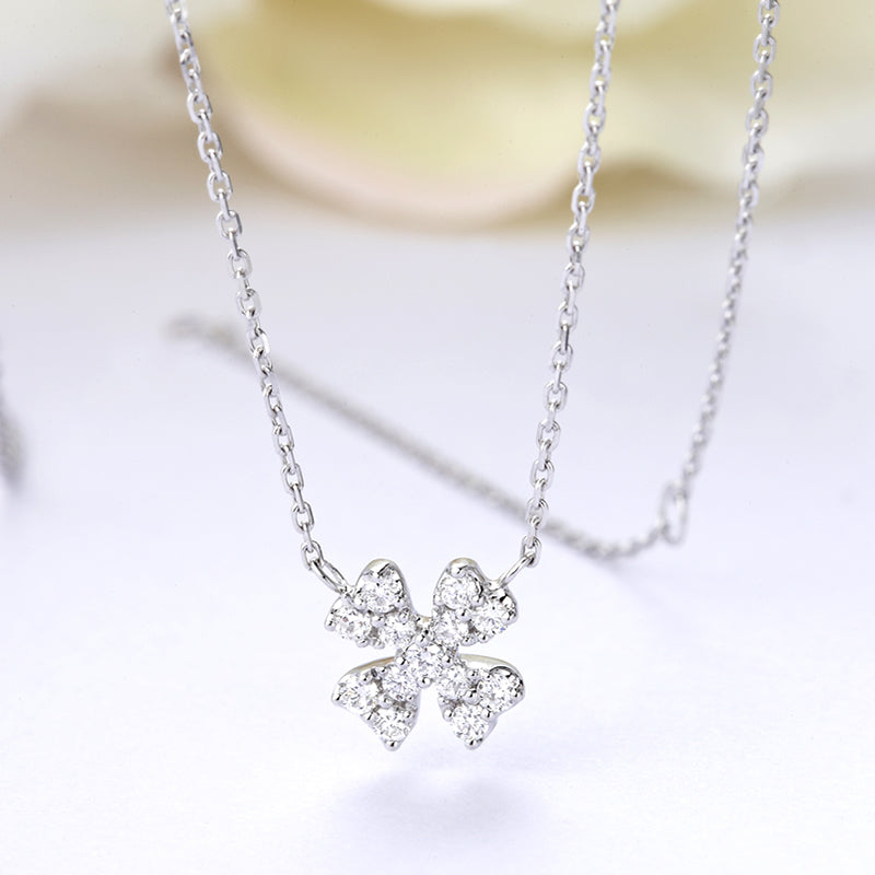 18K Gold Cloves Diamond Necklace