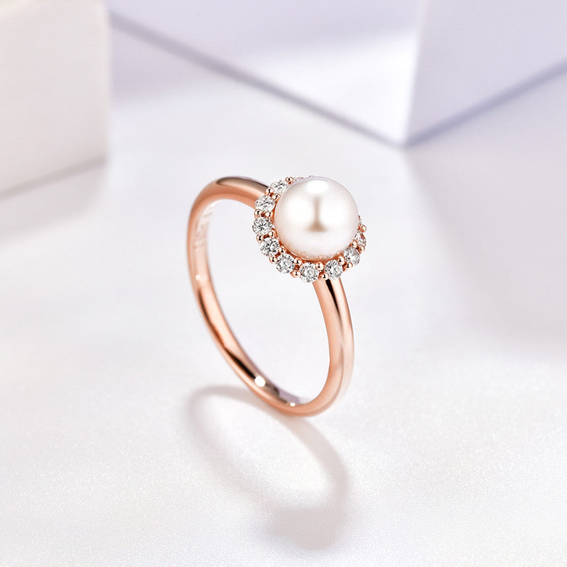 WPL10001R-18K Gold/Platinum Akoya Pearl Diamond Ring